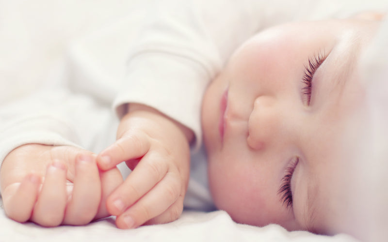 Baby sleep development in the first year of life - What you need to know as a new mum